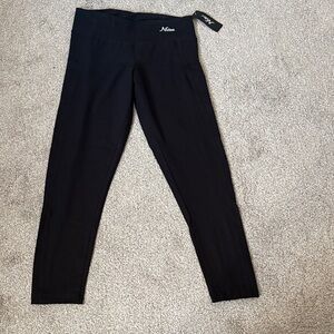 NWT Nirlon High Waisted Leggings with Side Pockets - Black
